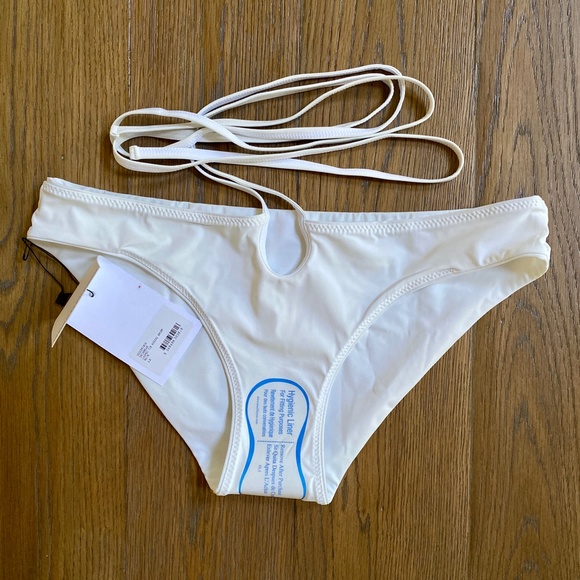 Christopher Esber White Looped Tie Bikini Top & Bottom - Picture 8 of 9